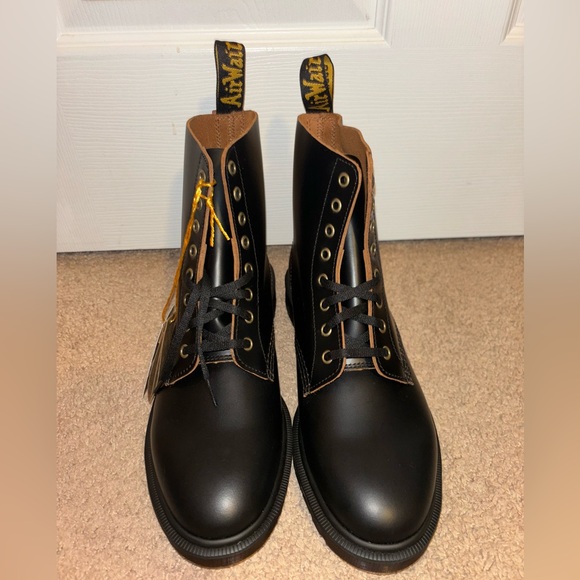 NWT Dr.Martens 1460 Vintage Smooth Leather Lace Up Boots - Picture 3 of 14